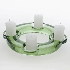 Adventskranz aus Glas.