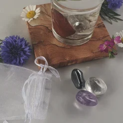 »AquaViva«-Set zur Wasseraufbereitung. Haut.