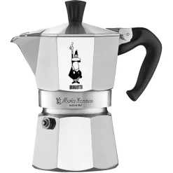 Espressokocher für 4 Tassen.