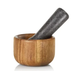 Mörser aus Akazienholz Ø 9 cm.