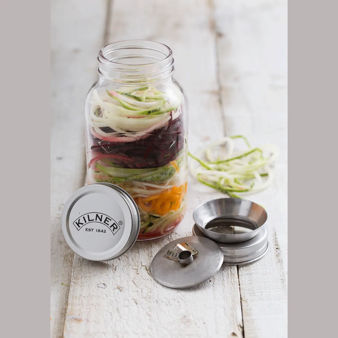 Spiralschneider mit Glas.